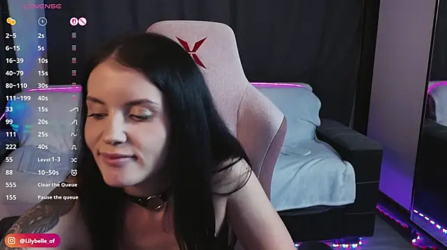 LilyBellee stripchat live cam model