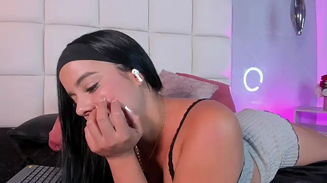 Keyla_lage stripchat live cam model