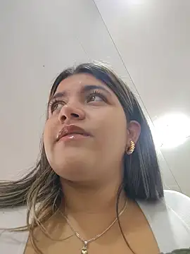 Ivy_enjoy stripchat live cam model