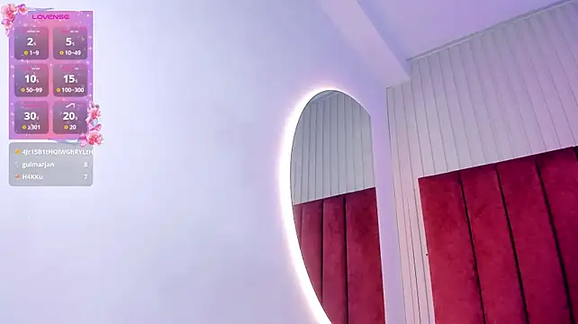 LiaSoler stripchat live cam model
