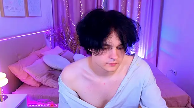 Gothic_Tom_ stripchat live cam model