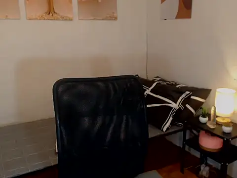 MissAgathaBeau stripchat live cam model