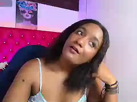 millysweetass stripchat live cam model