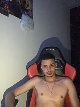 novinhoaranha stripchat live cam model