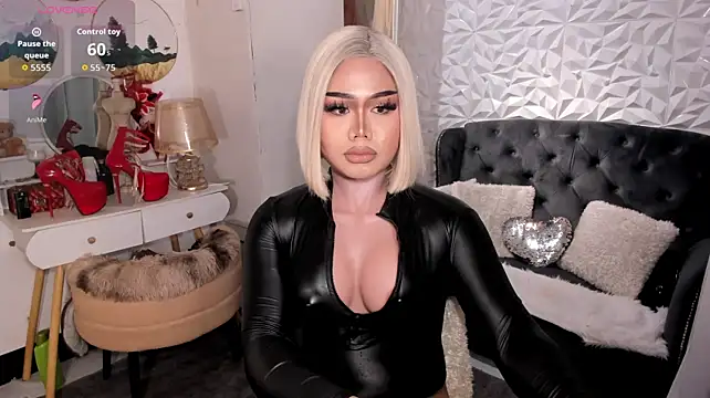 significant_avelinexxx stripchat live cam model