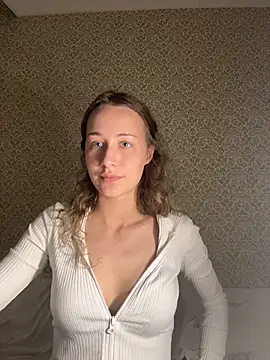 Audrey_stonee stripchat live cam model