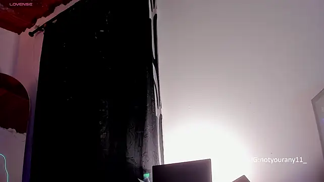 AnnyHancockx_ stripchat live cam model