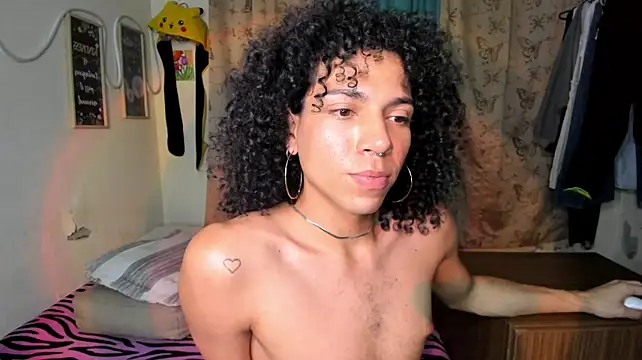Angel_White25 stripchat live cam model