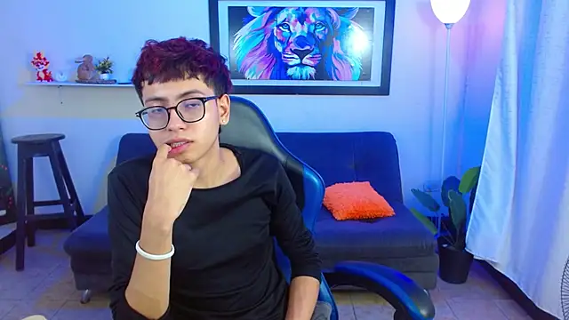 alexcum_18 stripchat live cam model