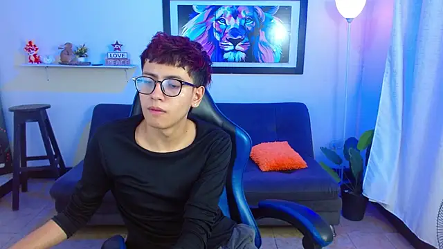 alexcum_18 stripchat live cam model