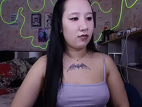 Japabaixinha stripchat live cam model