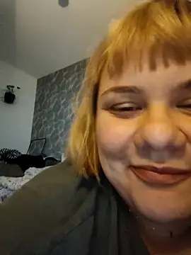 Frejaxx stripchat live cam model