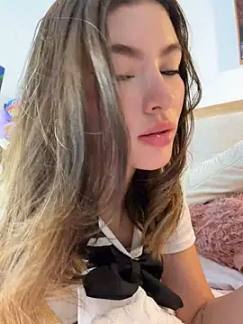 Your_Honeey stripchat live cam model