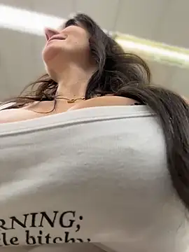 Kate-Paul stripchat live cam model