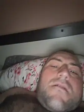 StrictBobby stripchat live cam model