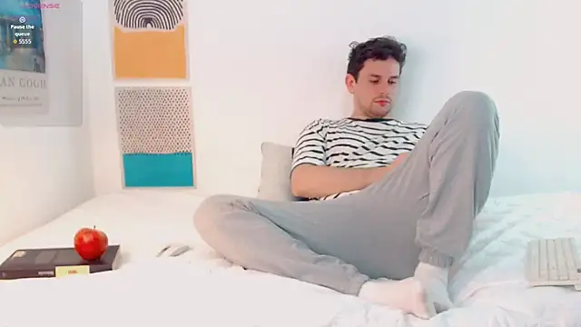 Luc_7 stripchat live cam model