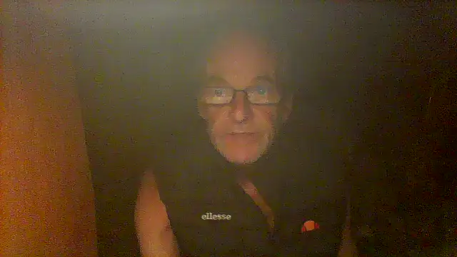 nice6incs stripchat live cam model