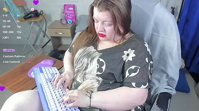purple_77 stripchat live cam model