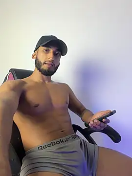 Dasul_ stripchat live cam model