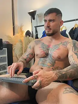 DimitriSullivan_ stripchat live cam model