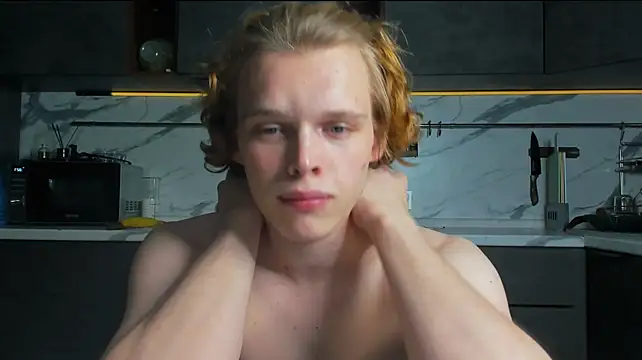 lolKenDowson stripchat live cam model