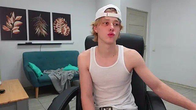 Eddie_Soltero stripchat live cam model