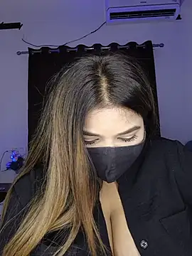 Bold-Cat stripchat live cam model