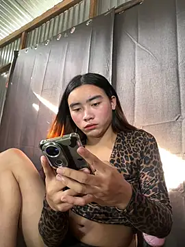 Monstercock_mika stripchat live cam model