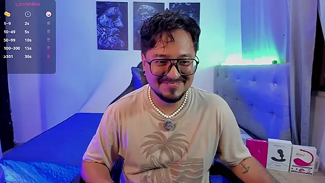 DaviidEvans_ stripchat live cam model