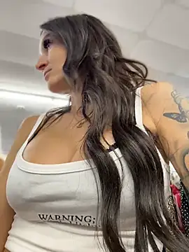 Kate-Paul stripchat live cam model