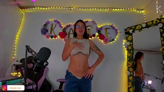 KATERAW stripchat live cam model