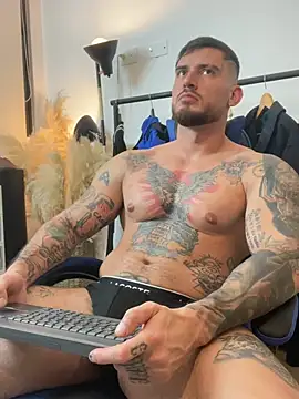 DimitriSullivan_ stripchat live cam model
