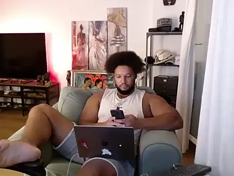 1LordKingsley stripchat live cam model