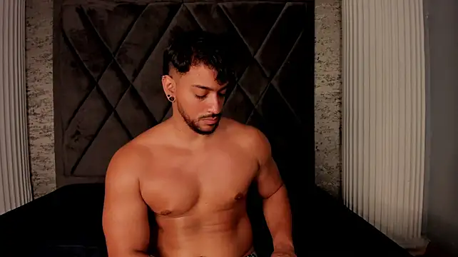 Axel_knox1 stripchat live cam model