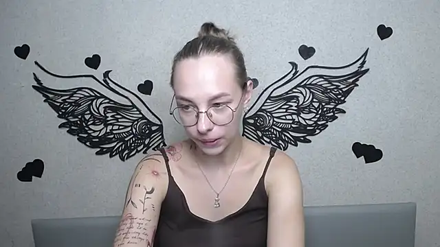 SteshaGlass stripchat live cam model