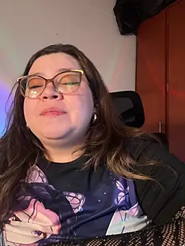 Just_caroline stripchat live cam model