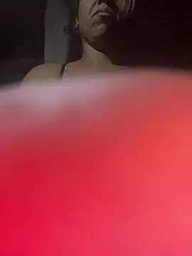 Anajuloirin stripchat live cam model