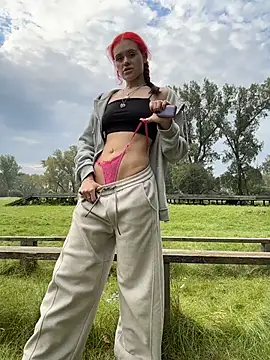 HaileyMur stripchat live cam model