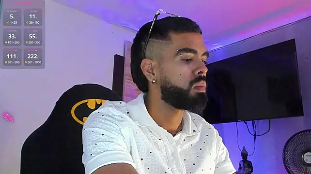 _kameron9811 stripchat live cam model
