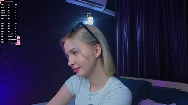 Eva_kiki stripchat live cam model