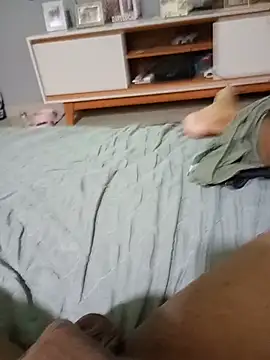 Tomaajek stripchat live cam model