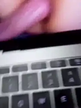 Frankbebe1986 stripchat live cam model