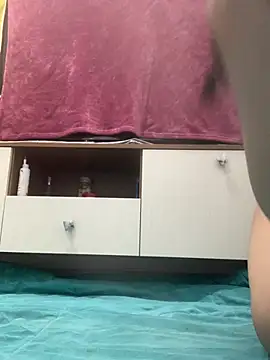 abyusif101099 stripchat live cam model
