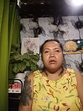 TabooSHOWgirl18 stripchat live cam model
