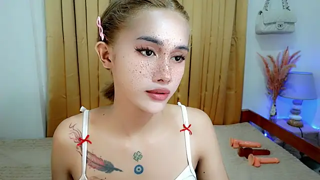 Fuuk_sexdOll69 stripchat live cam model