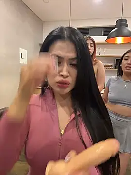 Sara_fun stripchat live cam model