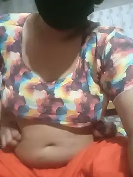 Ruhi-27 stripchat live cam model