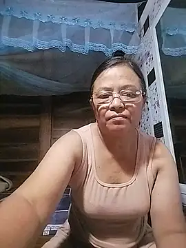 Marui-009 stripchat live cam model