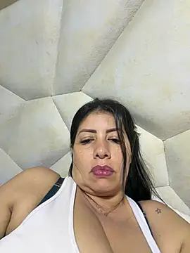 natural_bigboobs stripchat live cam model