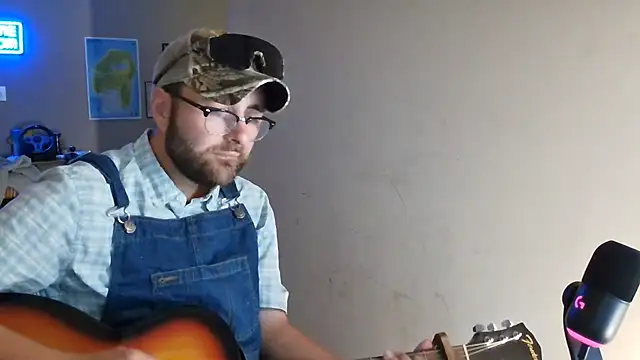Hayes_theredneck2000 stripchat live cam model
